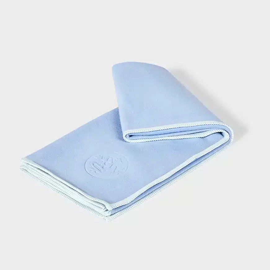 eQua Hand Towel Clear Blue Manduka